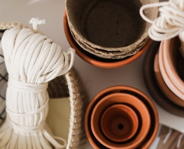 Keten Bahçe Bandıyla Şık Saksılar: 30 Dakikada DIY Rehberi